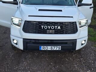 Toyota Tundra 4.6 V8 231kW