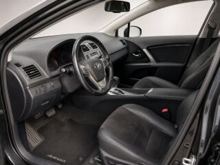 Toyota Avensis 2.2 110kW