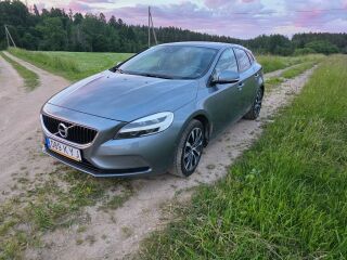 Volvo V40 2.0 110kW
