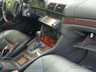 BMW 530 Touring E39 Exclusive edition 2.9 R6 M57D30 TU 142кВ
