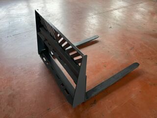 Bobcat Bobcat pallet forks