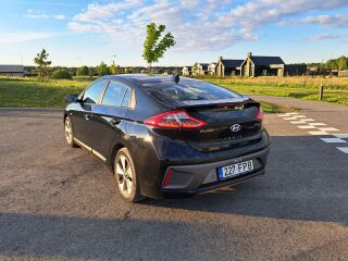Hyundai Ioniq 25kW