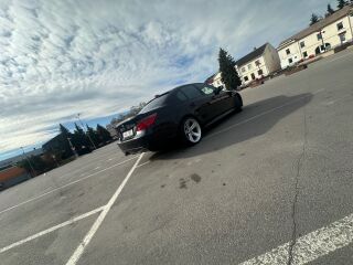 BMW 530 3.0 173kW