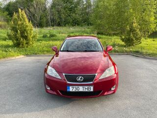 Lexus IS 250 2.5 153kW