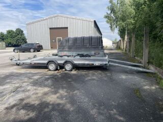 Tiki Treiler AP3500-DRB AUTOTRANSPORT