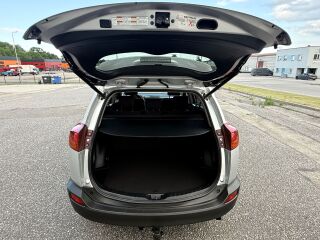 Toyota RAV4 AWD 4x4 Comfort EU5 2.2 R4 D-4D TDI 110kW