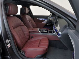 BMW i7 xDrive60  xDrive60 M Sportpakett 400kW