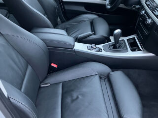 BMW 325 Xi 3.0 160kW