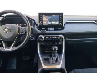 Toyota RAV4 Luxury Plus 129кВ