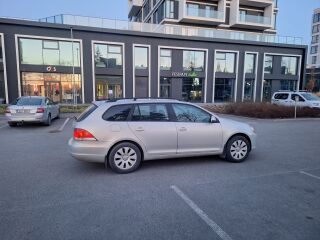 Volkswagen Golf 1.6 77kW
