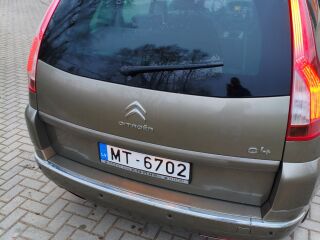 Citroen Grand C4 Picasso 2.0 16V 120kW