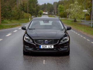 Volvo V60 SUMMUM AWD TWIN ENGINE PLUG IN HYBRID FACELIFT 2.4 158kW