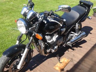 Yamaha XJR 1300