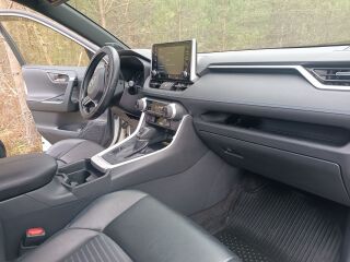 Toyota RAV4 2.5 131kW