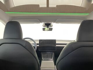Tesla Model Y Long Range All-Wheel Drive 179kW