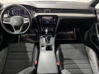 Volkswagen Passat R-Line 2.0 110kW