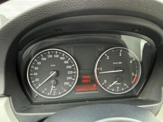 BMW 318 2.0 105kW
