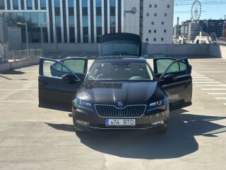 Skoda Superb 1.4 110kW