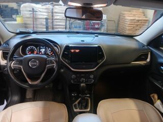 Jeep Cherokee 3.2 200kW