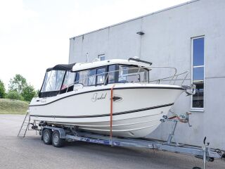 Quicksilver Pilothouse 755 300kW