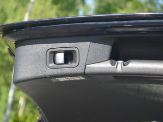 Mercedes-Benz C 200 9G tronic facelift 2 ekraani Led-esituled 2.0 110kW