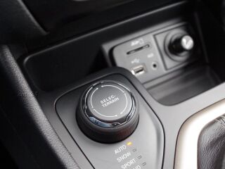Jeep Cherokee Limited 2.0 R4 125кВ