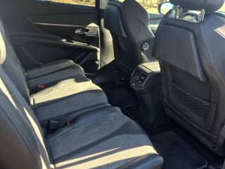 Peugeot 5008 1.5 85kW
