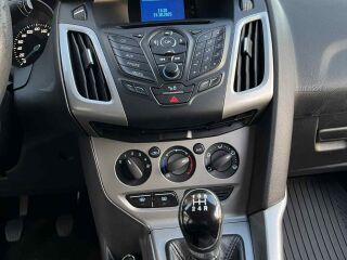 Ford Focus 1.6 77кВ