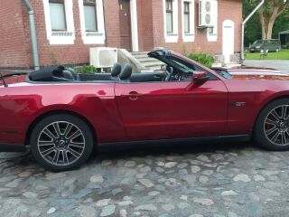 Ford Mustang GT 4.6 V8 24v SOHC 235kW
