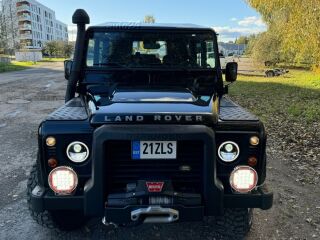 Land Rover Defender Experience 2.4 90kW