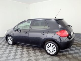 Toyota Auris Linea Sol ATM 1.4 D-4D 66kW