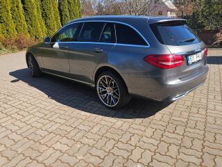 Mercedes-Benz C 220 2.1 125kW