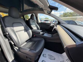 Tesla Model Y LONG RANGE DUAL MOTOR 4WD 378KW 153kW
