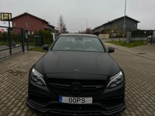 Mercedes-Benz C 63 AMG S s 4.0 V8 375kW