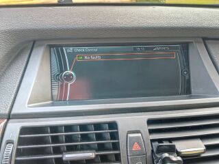BMW X5 3.0 225кВ