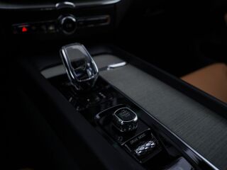 Volvo XC60 Inscription 2.0 T8 TwinEngine Plug In Hybrid 288kW
