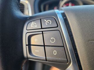 Volvo V40 Inscription 2.0 88кВ