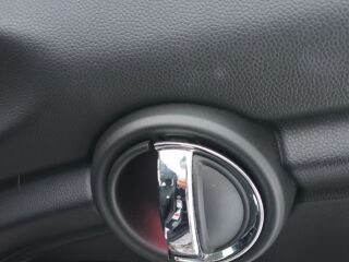 MINI Cooper 1.5 85kW