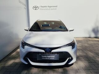Toyota Corolla Luxury Plus 72kW