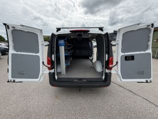 Mercedes-Benz Vito 114 CDI FWD LANG 3050KG MAN WERKSTATT 1.8 R4 CDI 136 100kW