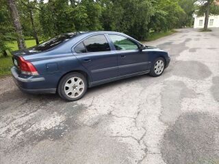 Volvo S60 2.4 120kW