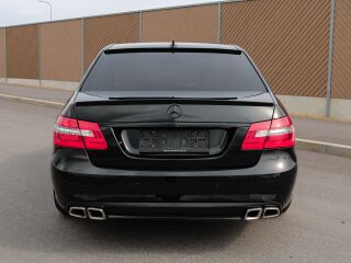 Mercedes-Benz E 350 AMG E63 3.0 170kW
