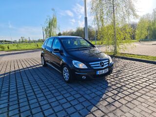 Mercedes-Benz B 180 2.0 80kW