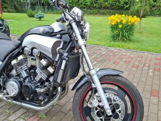 Yamaha Vmax VMX 1200 104kW