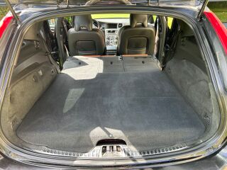 Volvo V60 Plug in Hybrid 2.4 158kW
