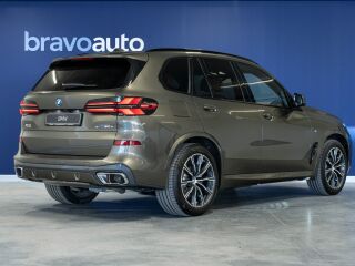 BMW X5 xDrive50e PHEV 3.0 360kW