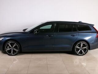 Volvo V60 AWD ULTRA DARK LUXURY XENIUM FULL 2.0 T8 Recharge Twin Engine Plug-In-Hybrid 335kW
