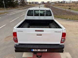 Toyota Hilux 2.5 106kW