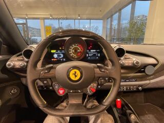 Ferrari F8 Spyder 3.9 530kW