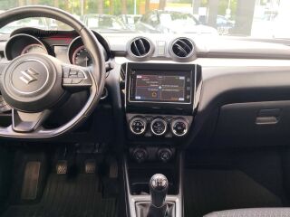 Suzuki Swift GLX 66кВ
